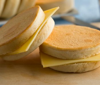 dutch-beschuitbollen-S3NQDPZ.jpg